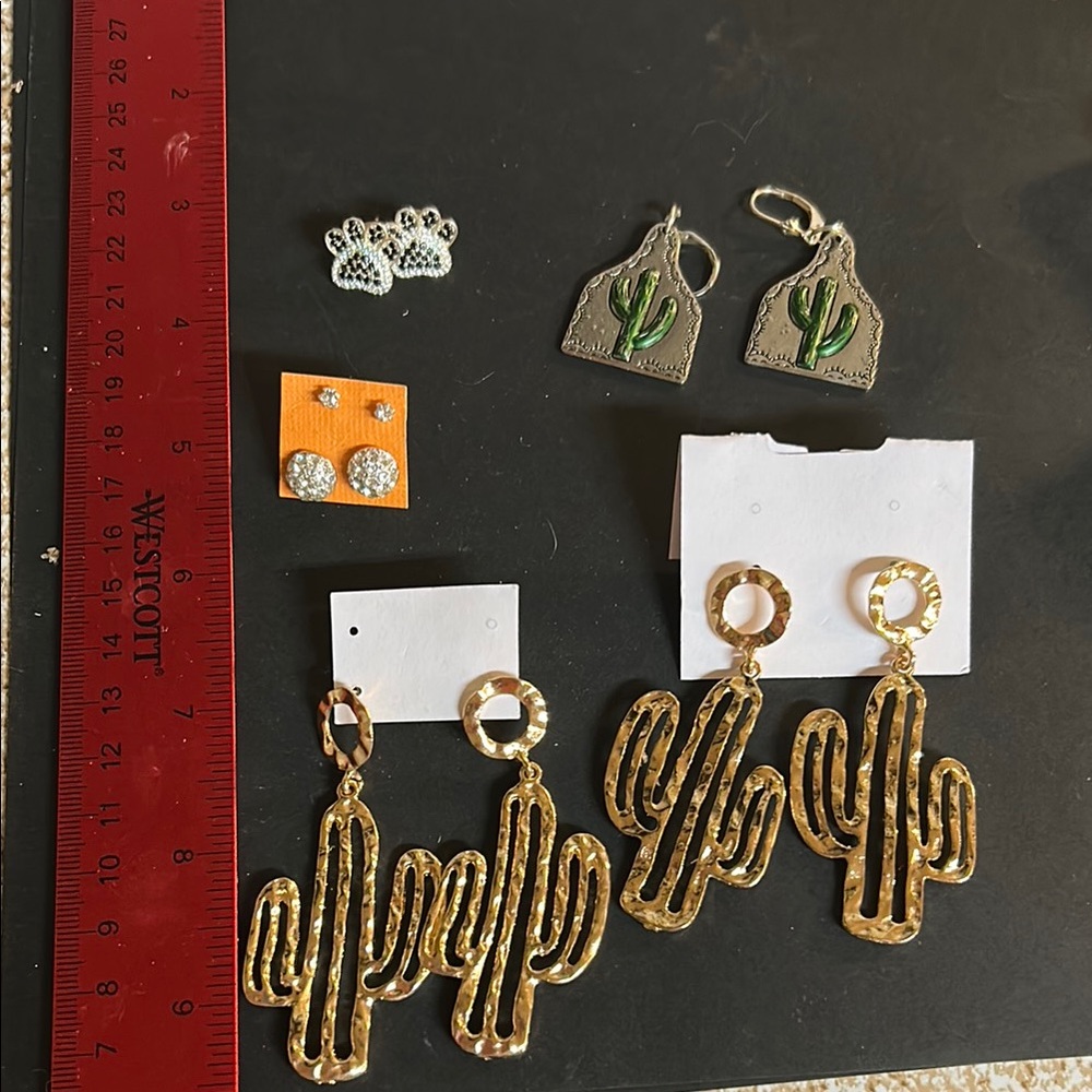 Mixed Earrings Set